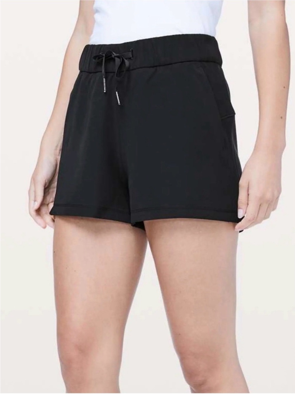 Lululemon On The Fly Short